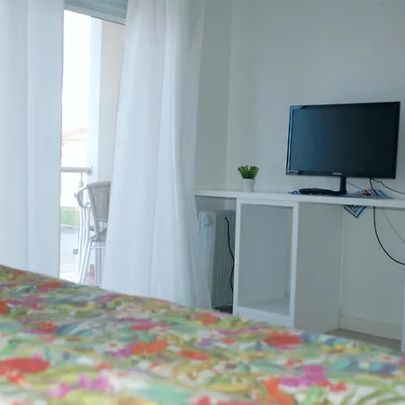 Hotell Spot 2*