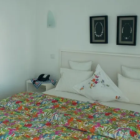Отель Spot