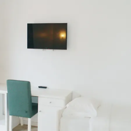 Отель Spot 2*